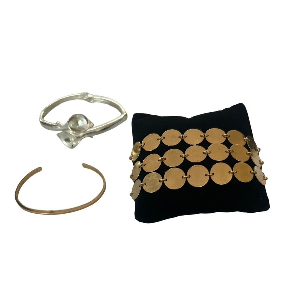 Vintage Avon Bundle Gold Disc Bracelet Silver Pearl Bangle 4 items